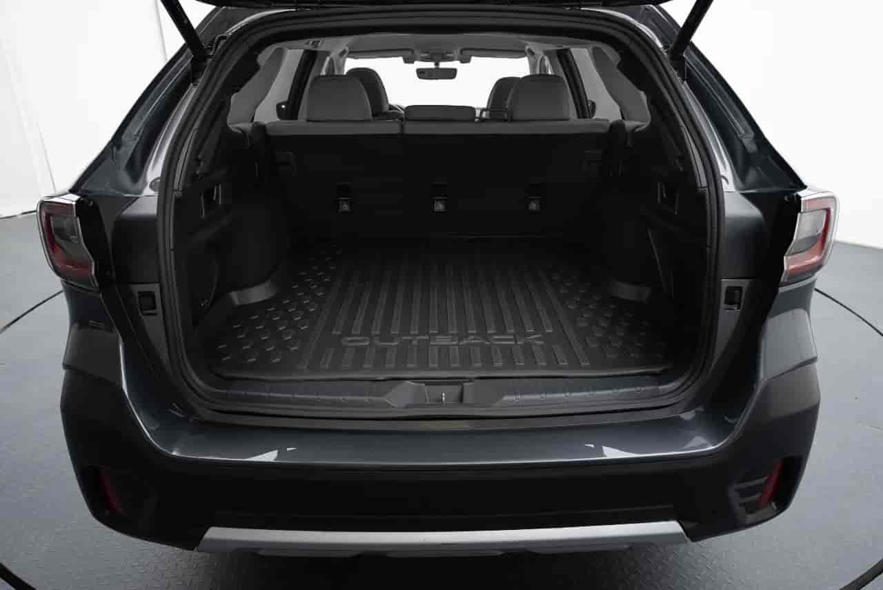 SUBARU Outback - 7