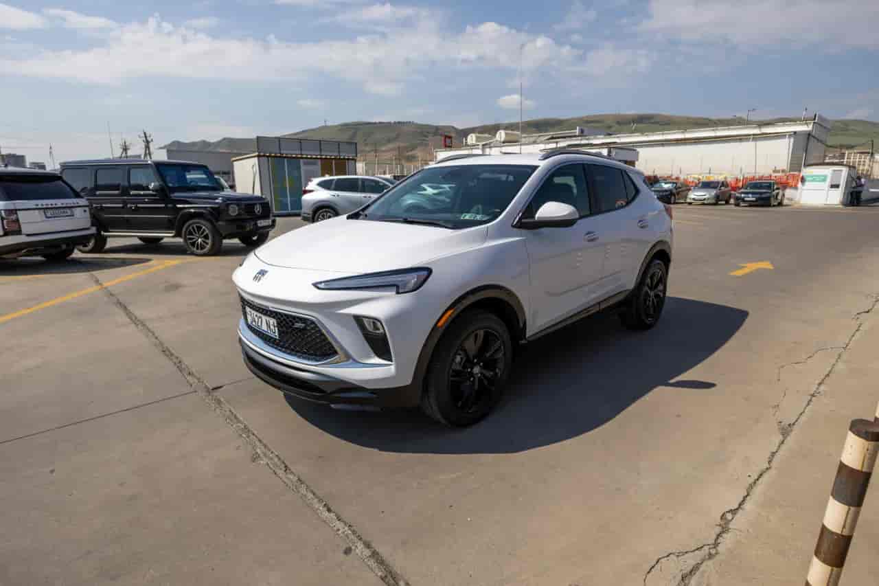 BUICK Encore GX - 1