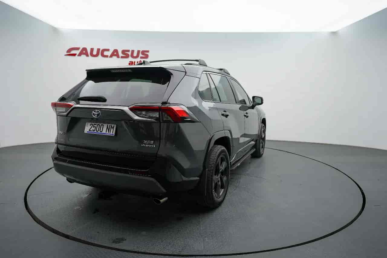 TOYOTA RAV4 - 4