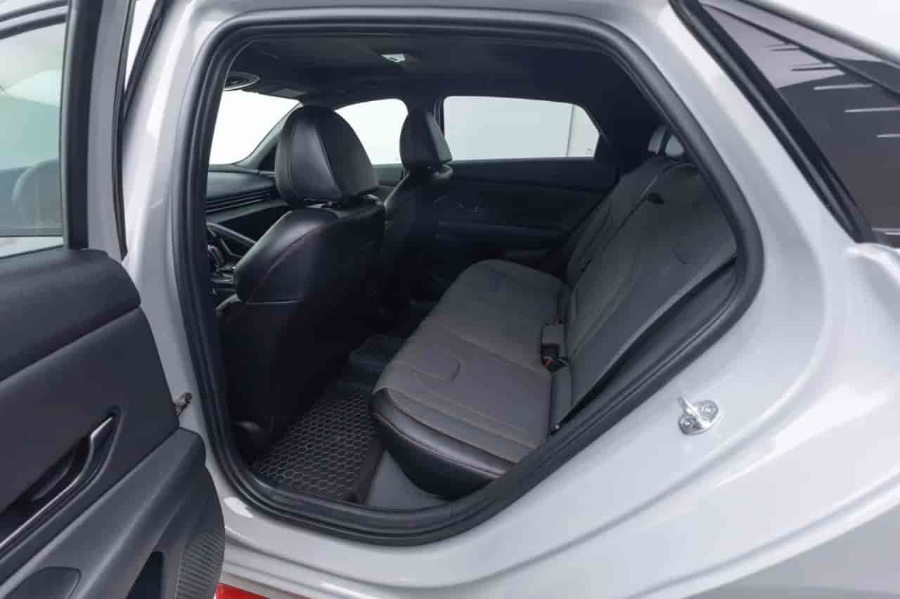 HYUNDAI Elantra N - 9