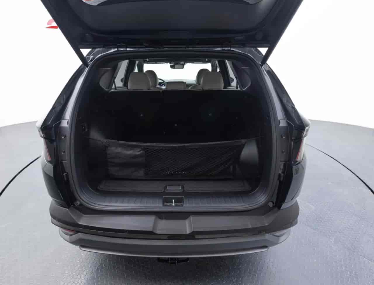 HYUNDAI Tucson - 7