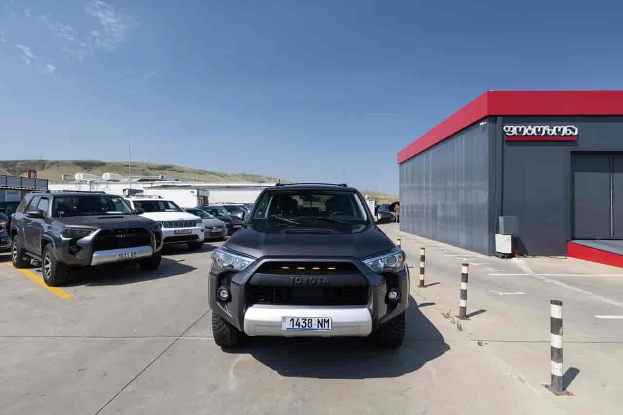 TOYOTA 4Runner - 2