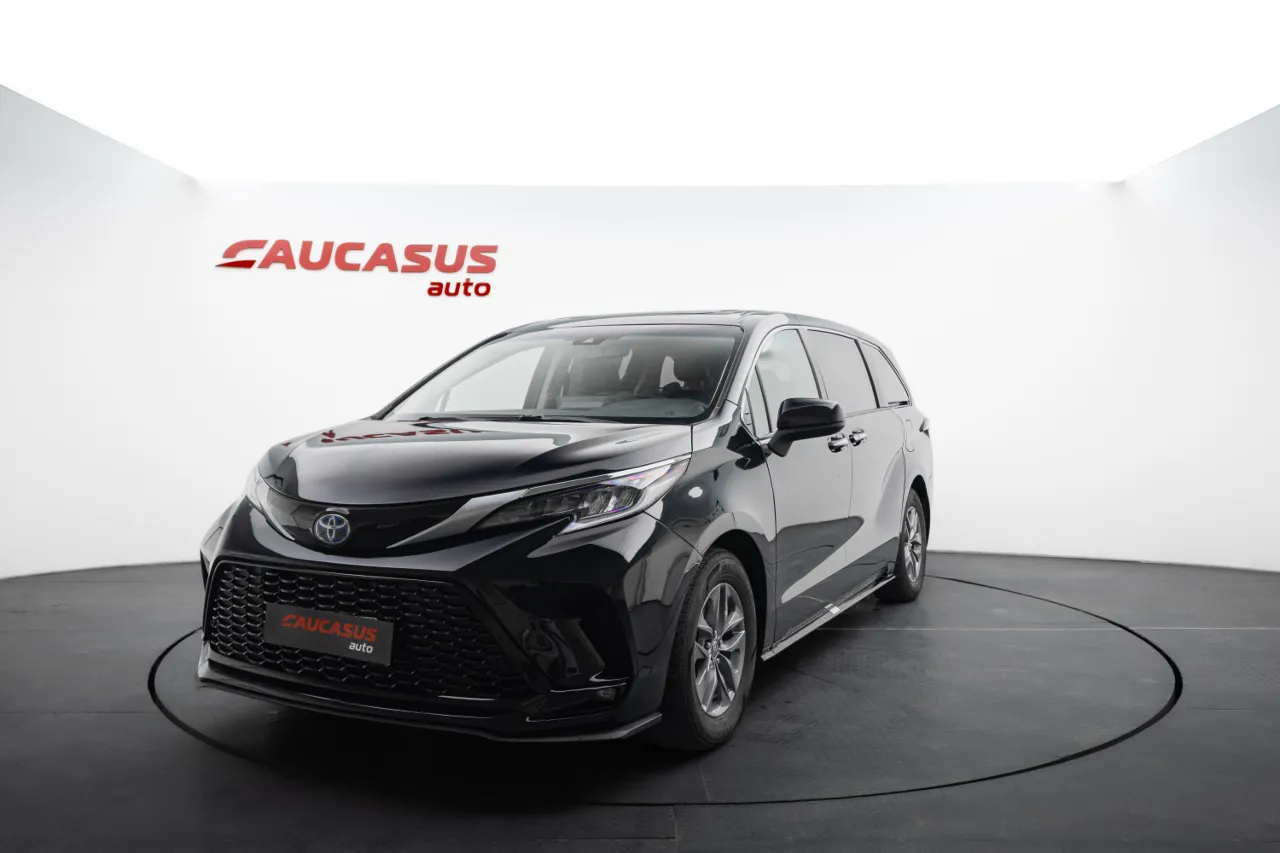 2021 TOYOTA Sienna