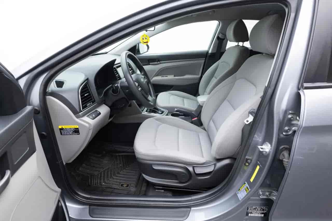 HYUNDAI Elantra - 10