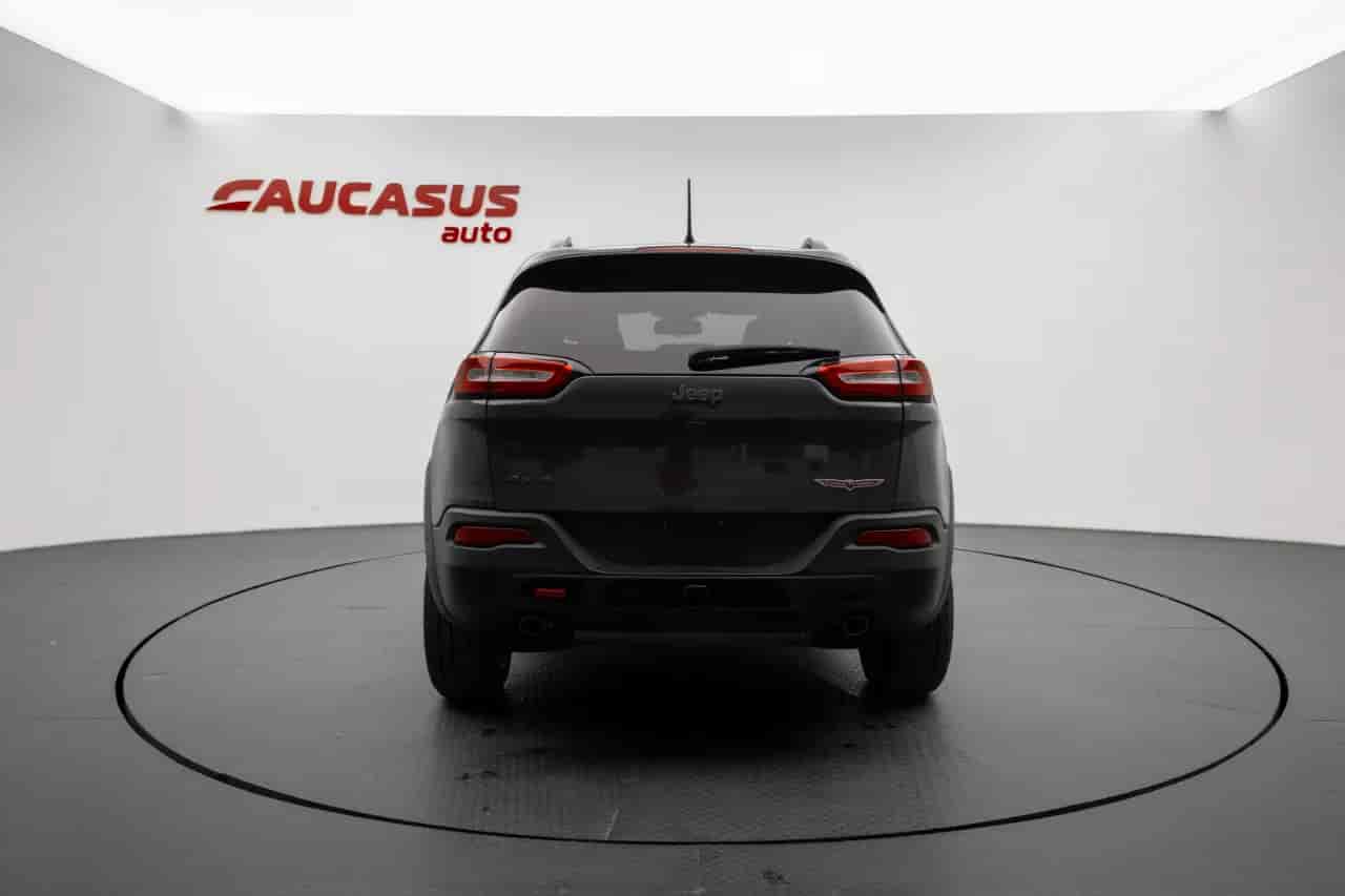 JEEP Cherokee - 5