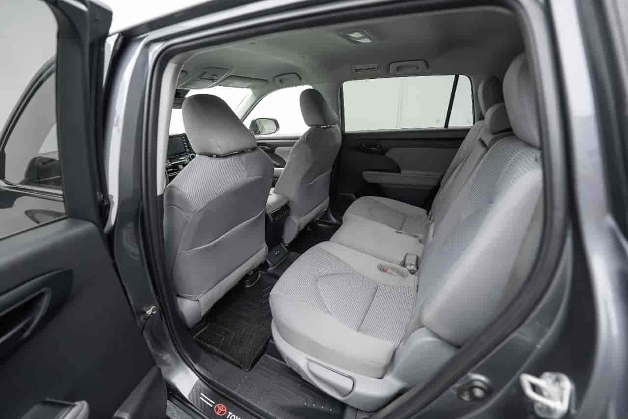 TOYOTA Highlander - 8