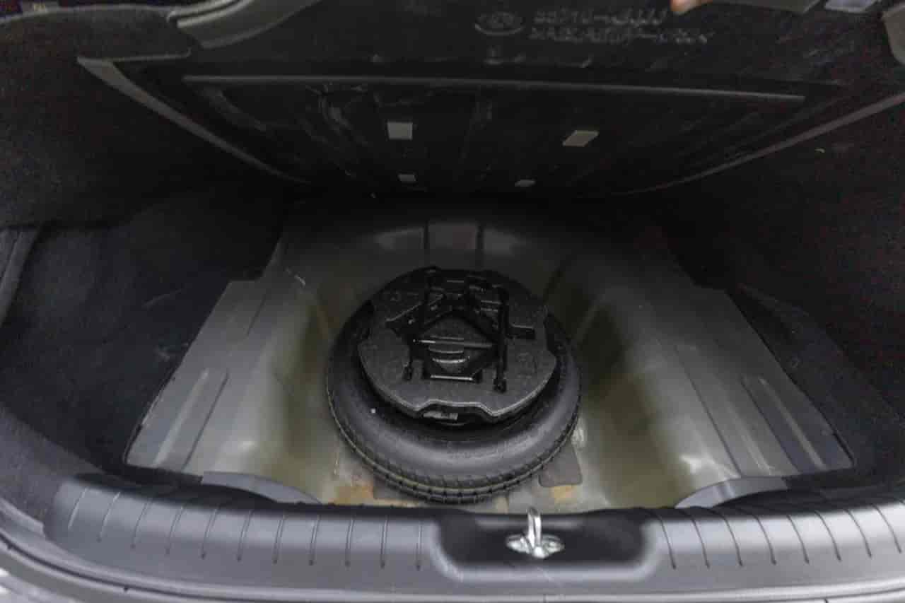 HYUNDAI Elantra - 7