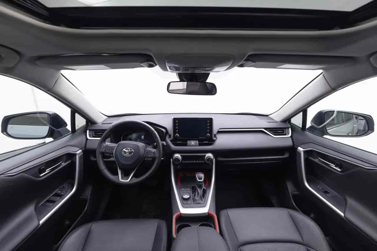 TOYOTA RAV4 - 9