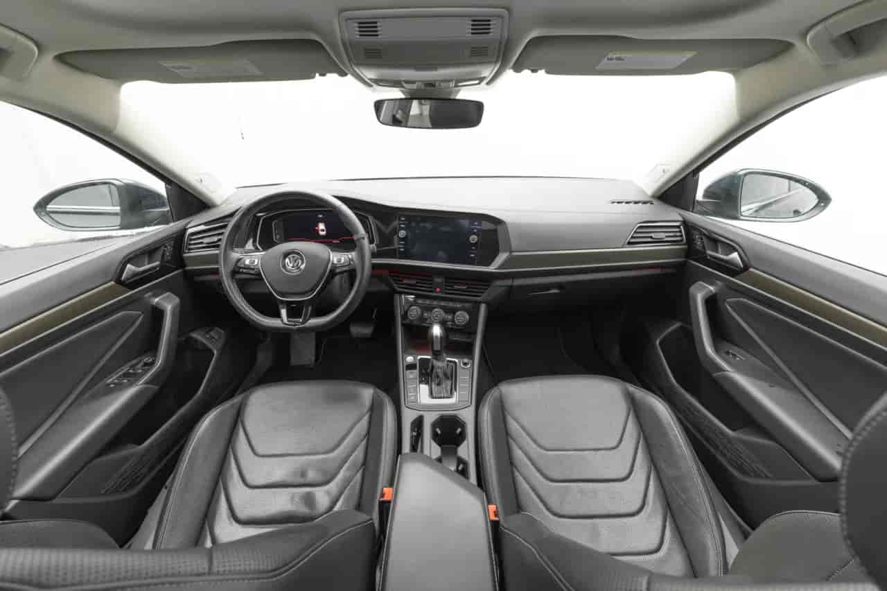 VOLKSWAGEN Jetta - 9