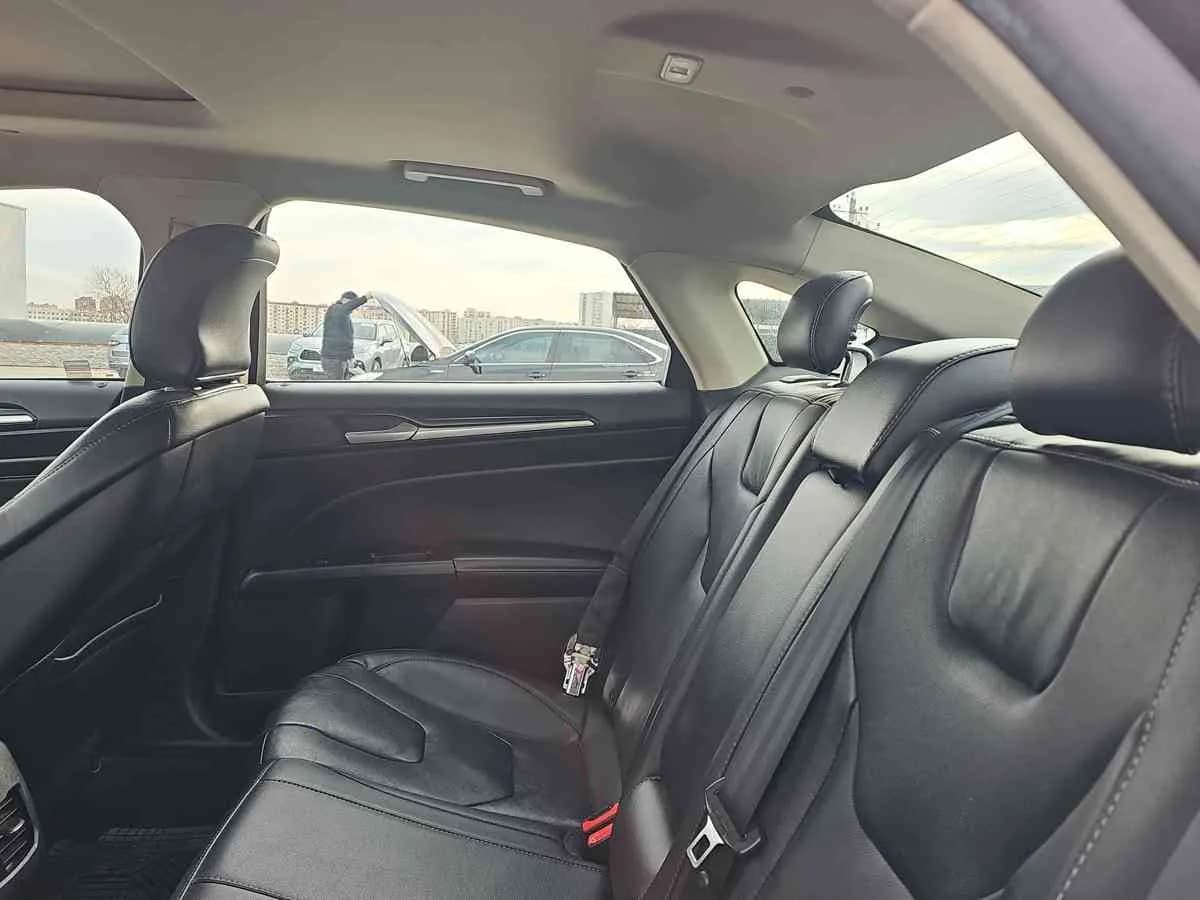 FORD Fusion - 7