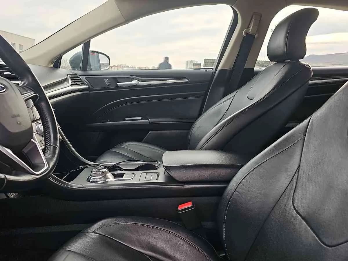 FORD Fusion - 9