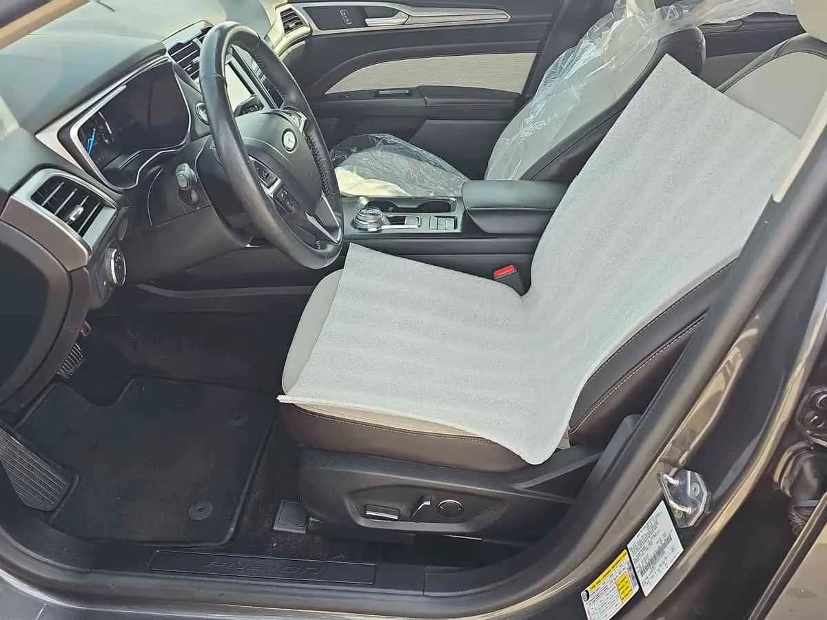 FORD Fusion - 10