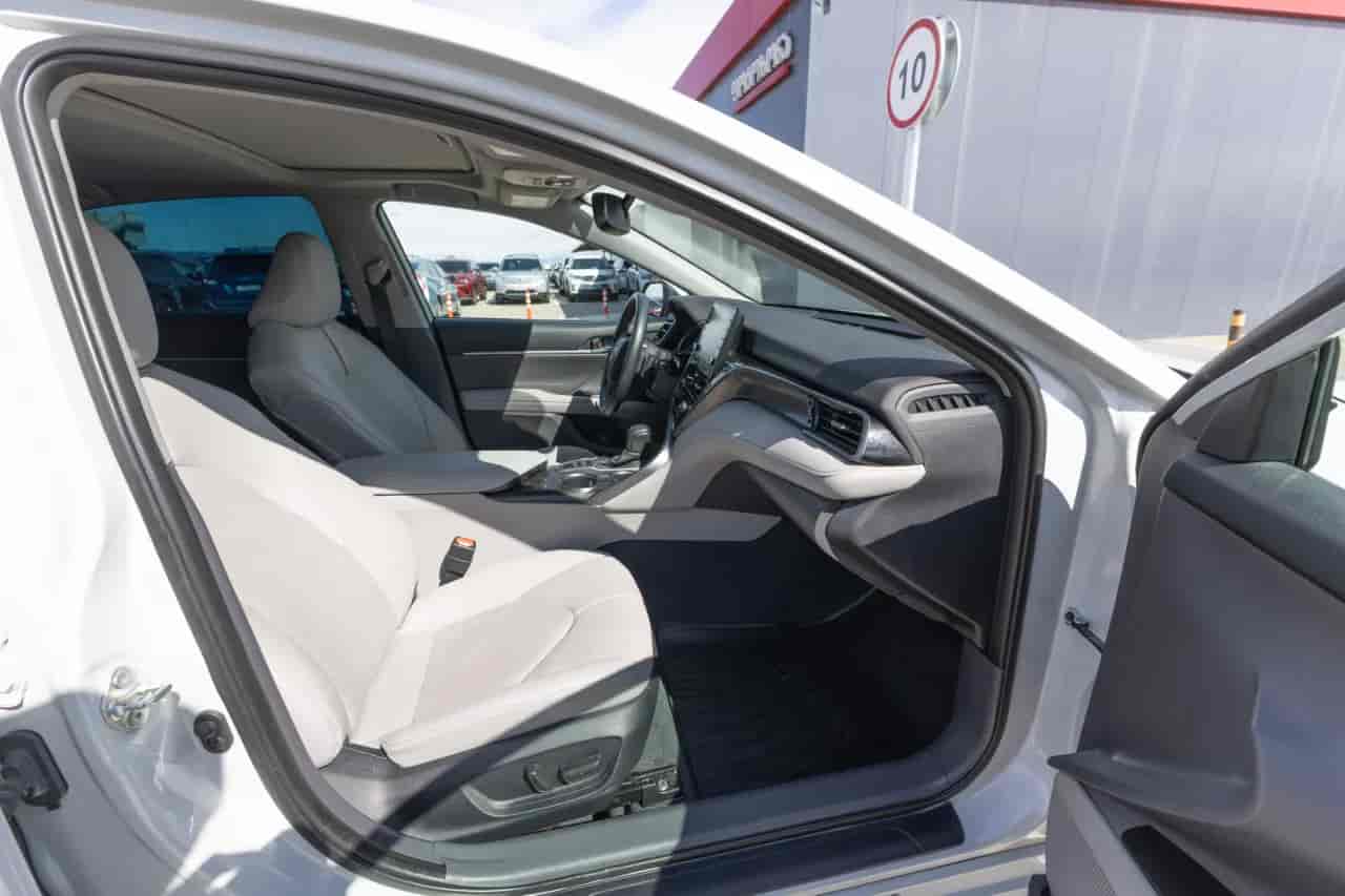 TOYOTA Camry - 9