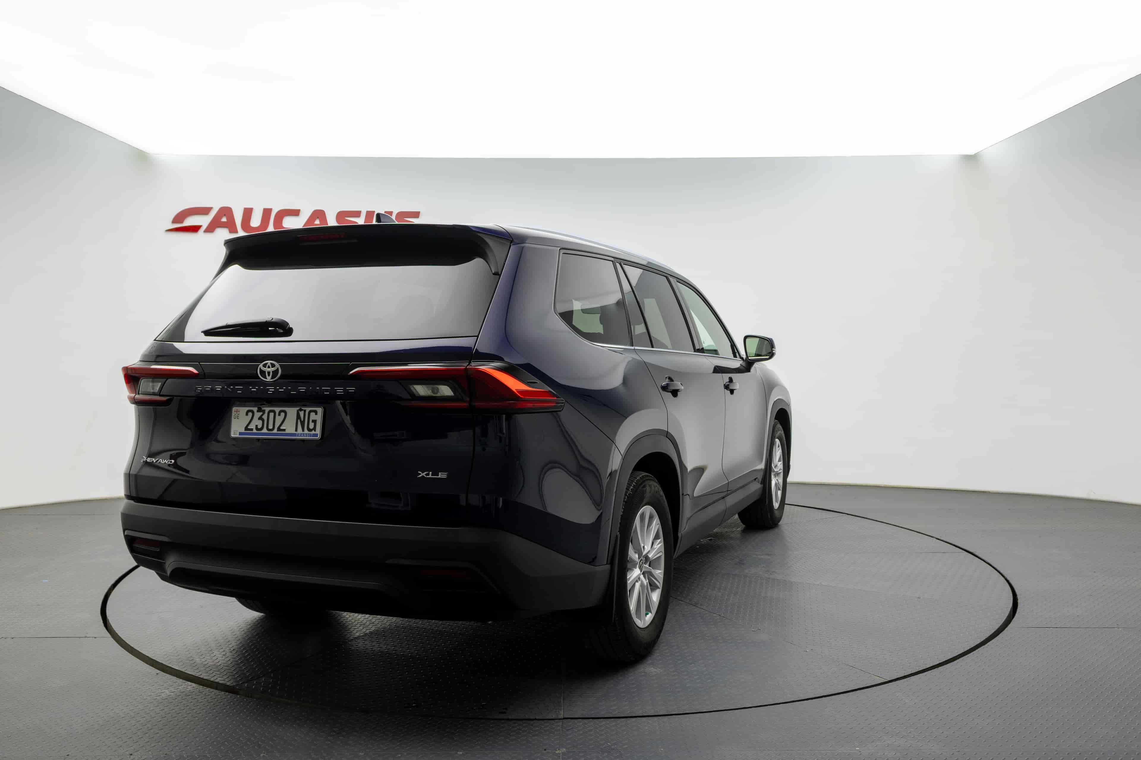 TOYOTA Grand Highlander - 4