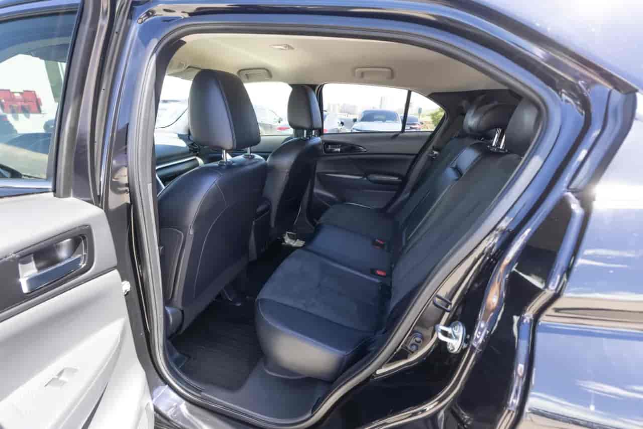 MITSUBISHI Eclipse Cross - 8