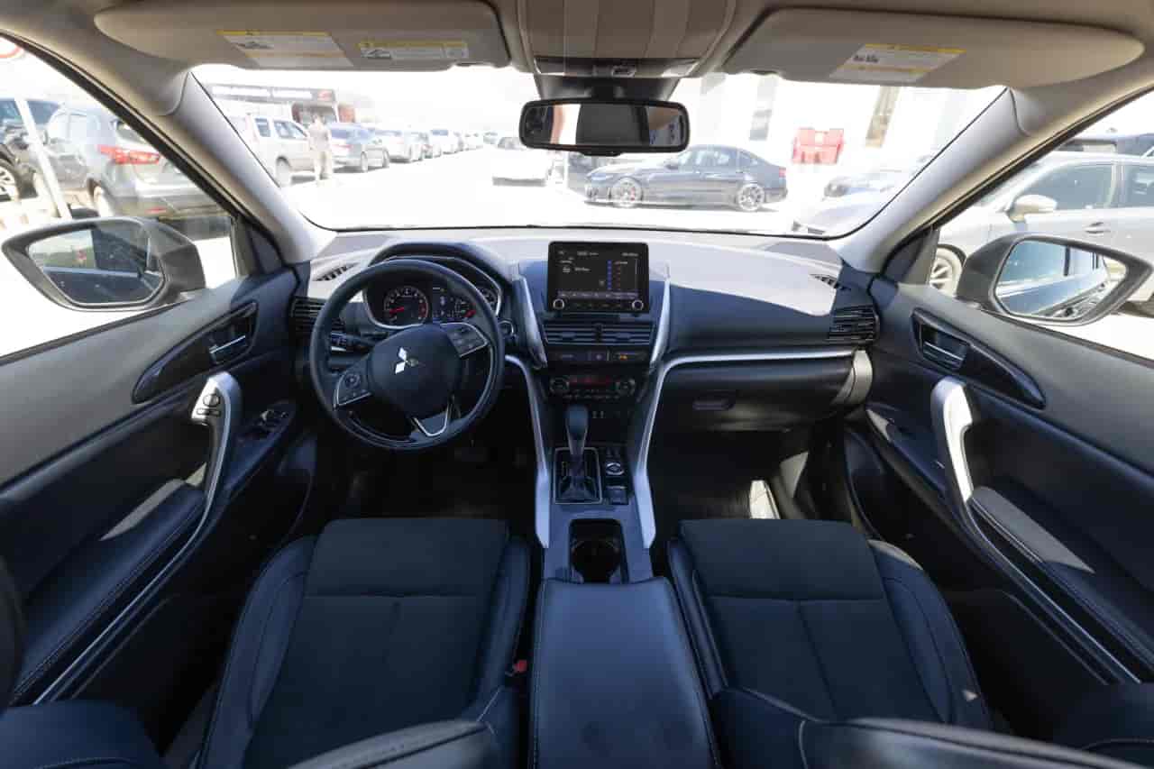 MITSUBISHI Eclipse Cross - 9