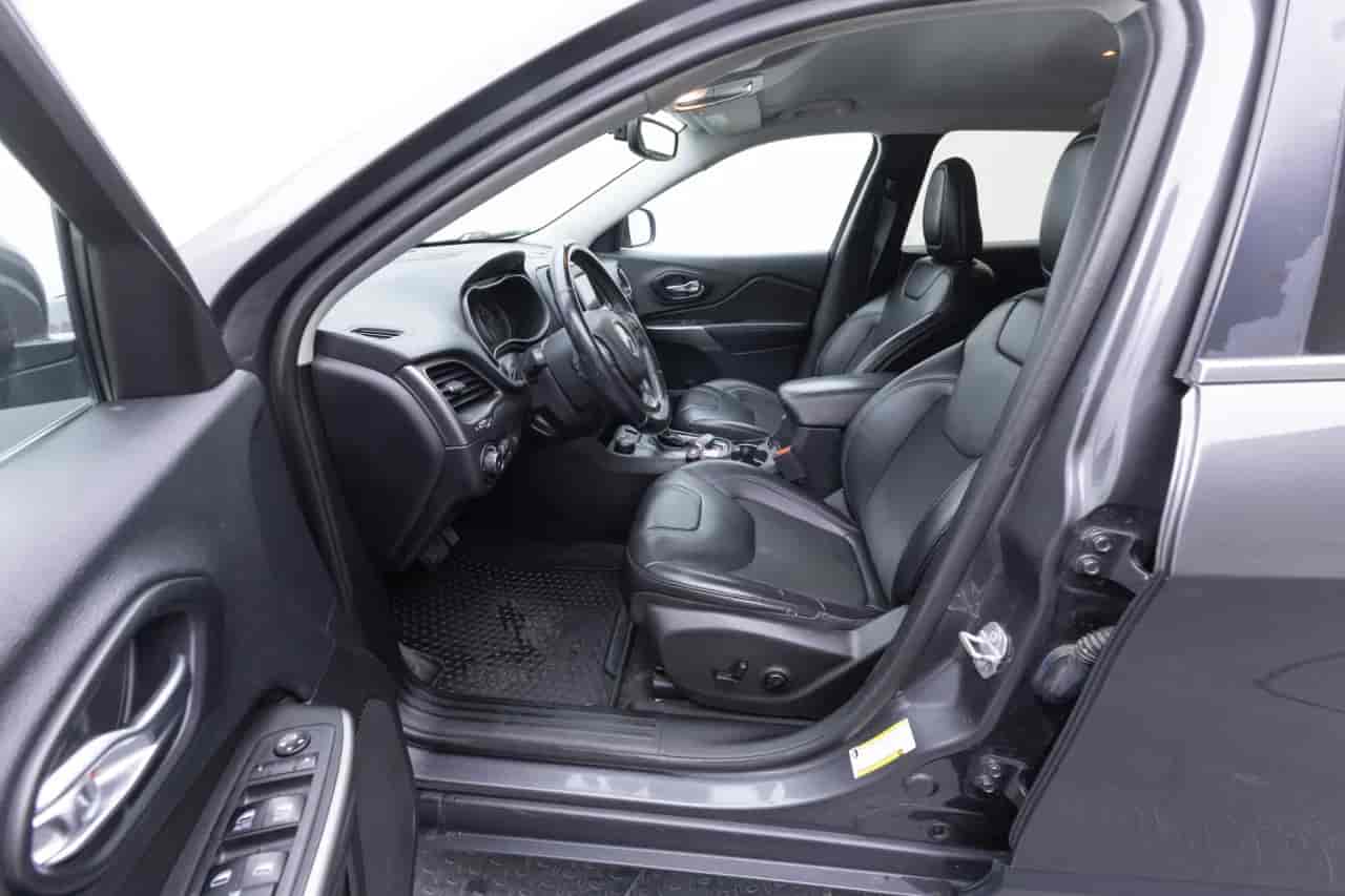 JEEP Cherokee - 10