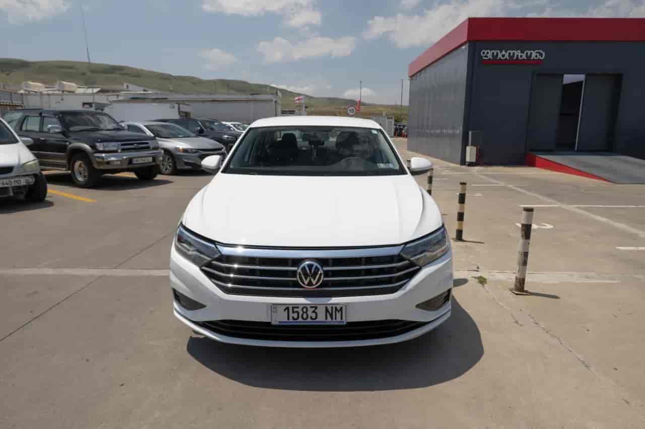 VOLKSWAGEN Jetta - 2
