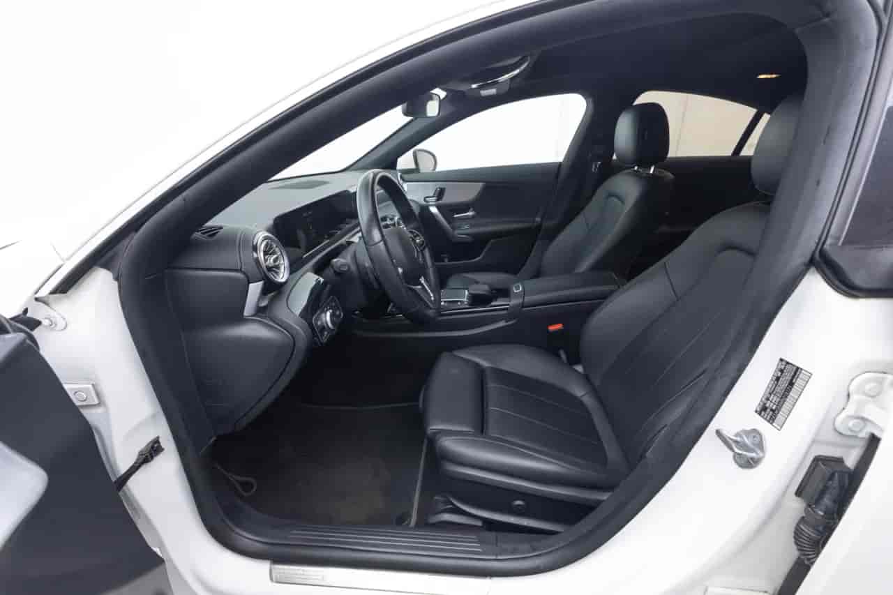 MERCEDES-BENZ CLA-Class - 10
