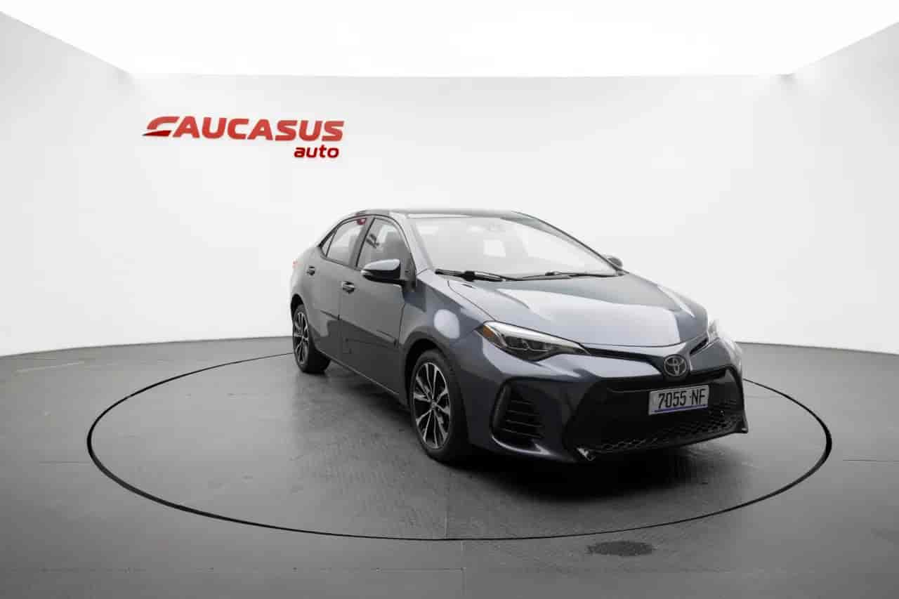 TOYOTA Corolla - 3