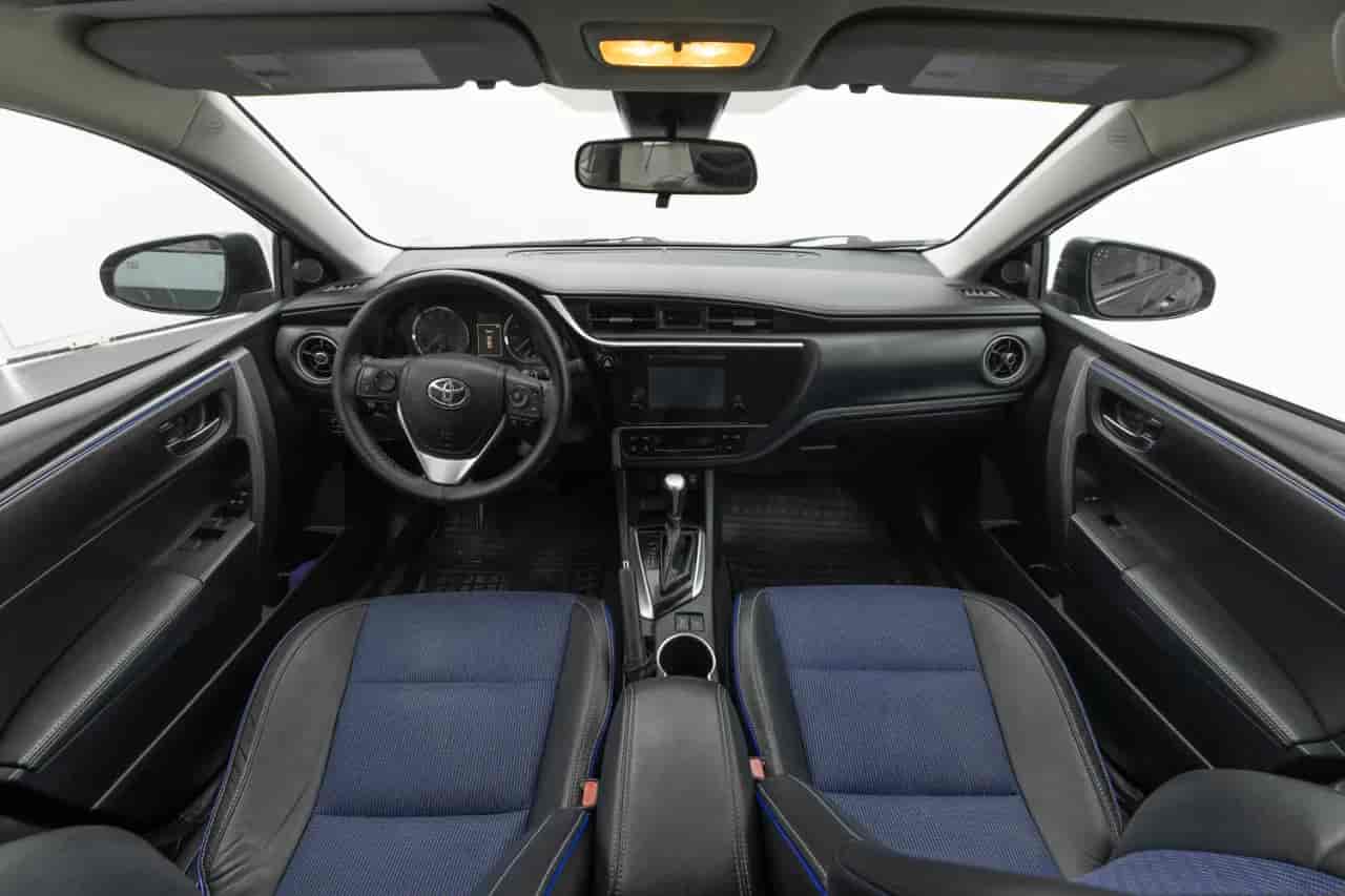 TOYOTA Corolla - 9