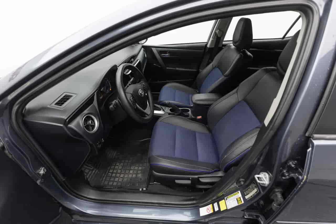 TOYOTA Corolla - 10