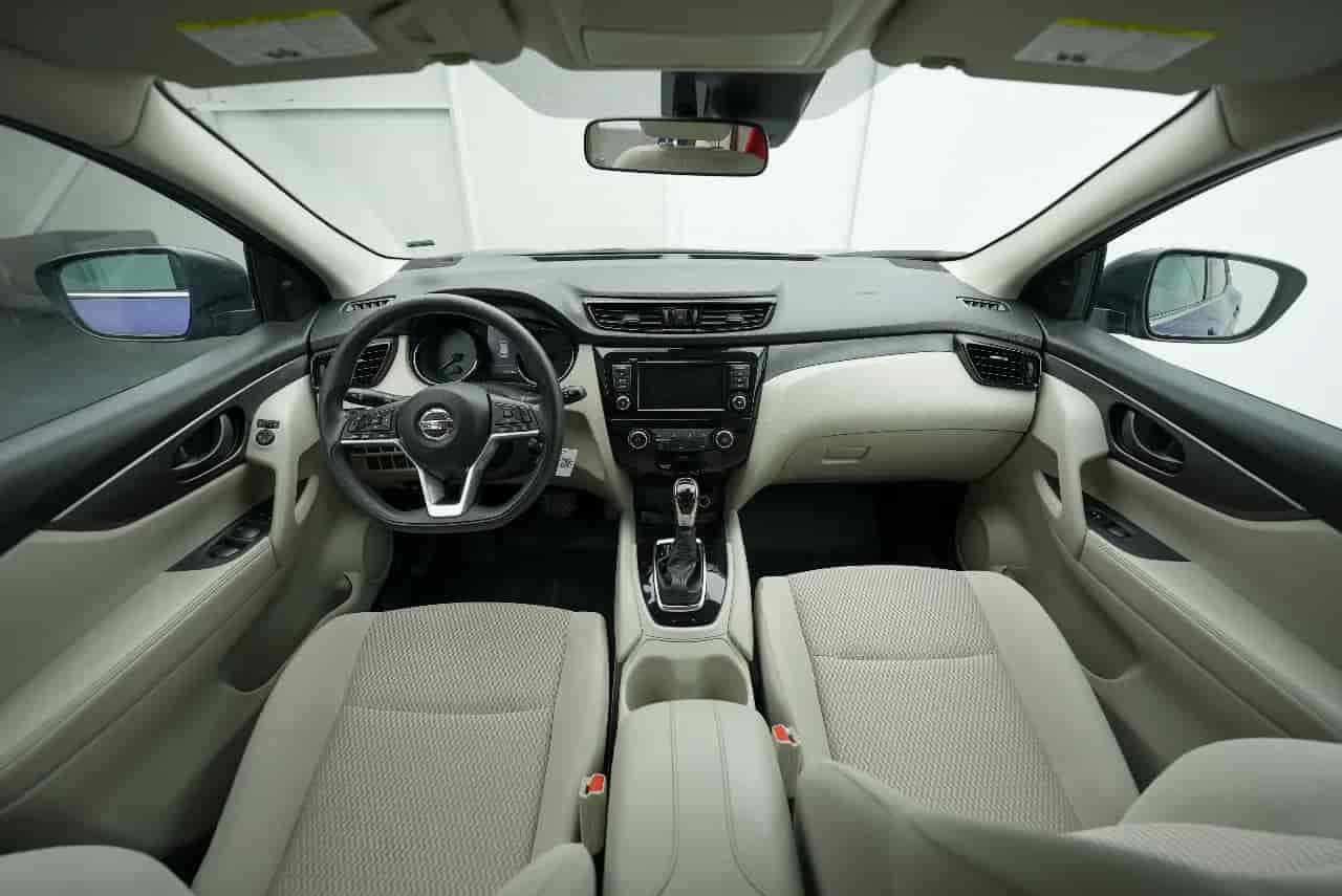 NISSAN Rogue Sport - 9