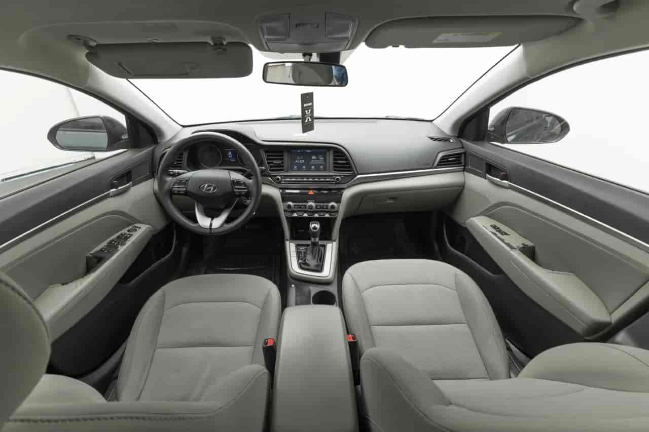 HYUNDAI Elantra - 9