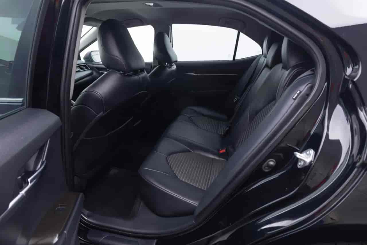 TOYOTA Camry - 8