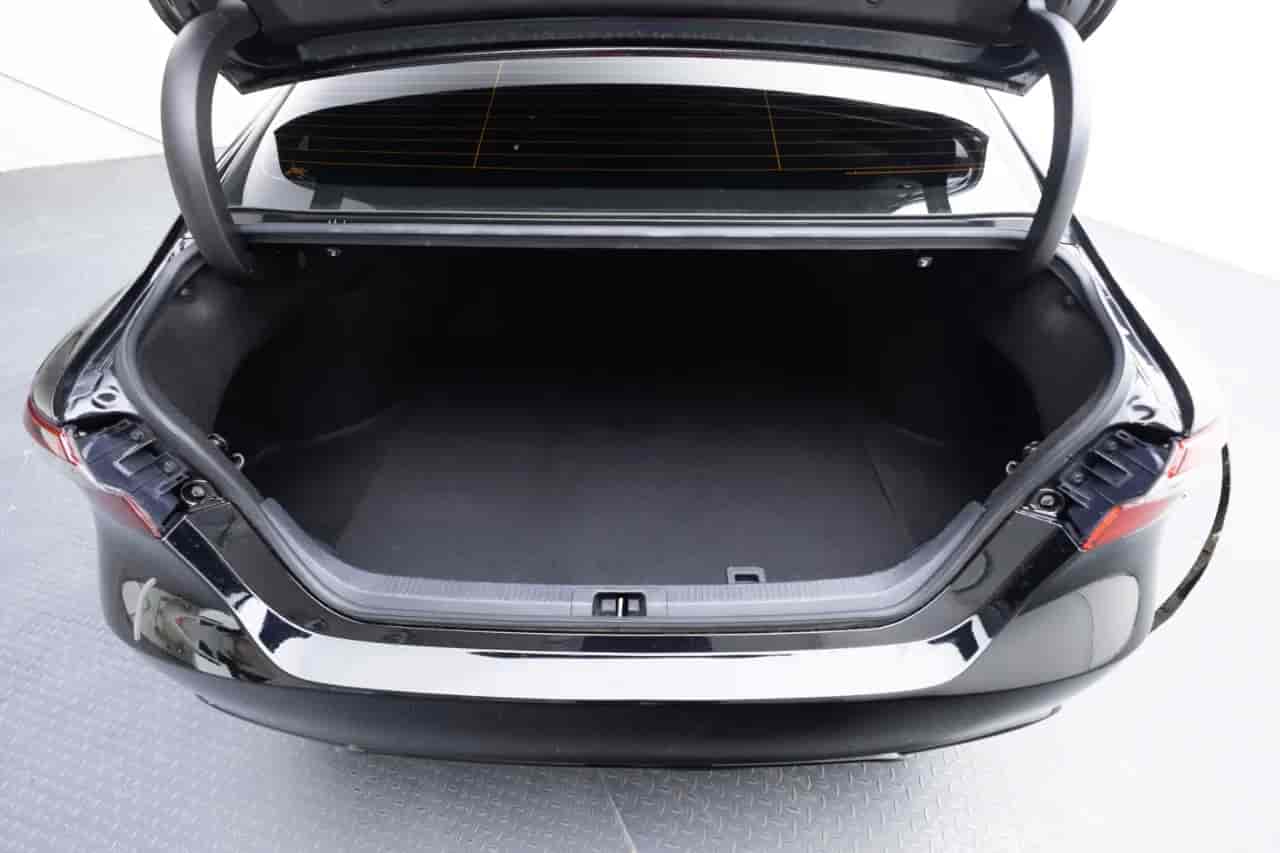 TOYOTA Camry - 10