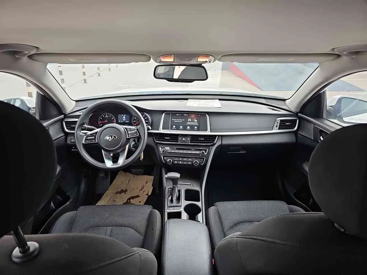 KIA Optima - 8