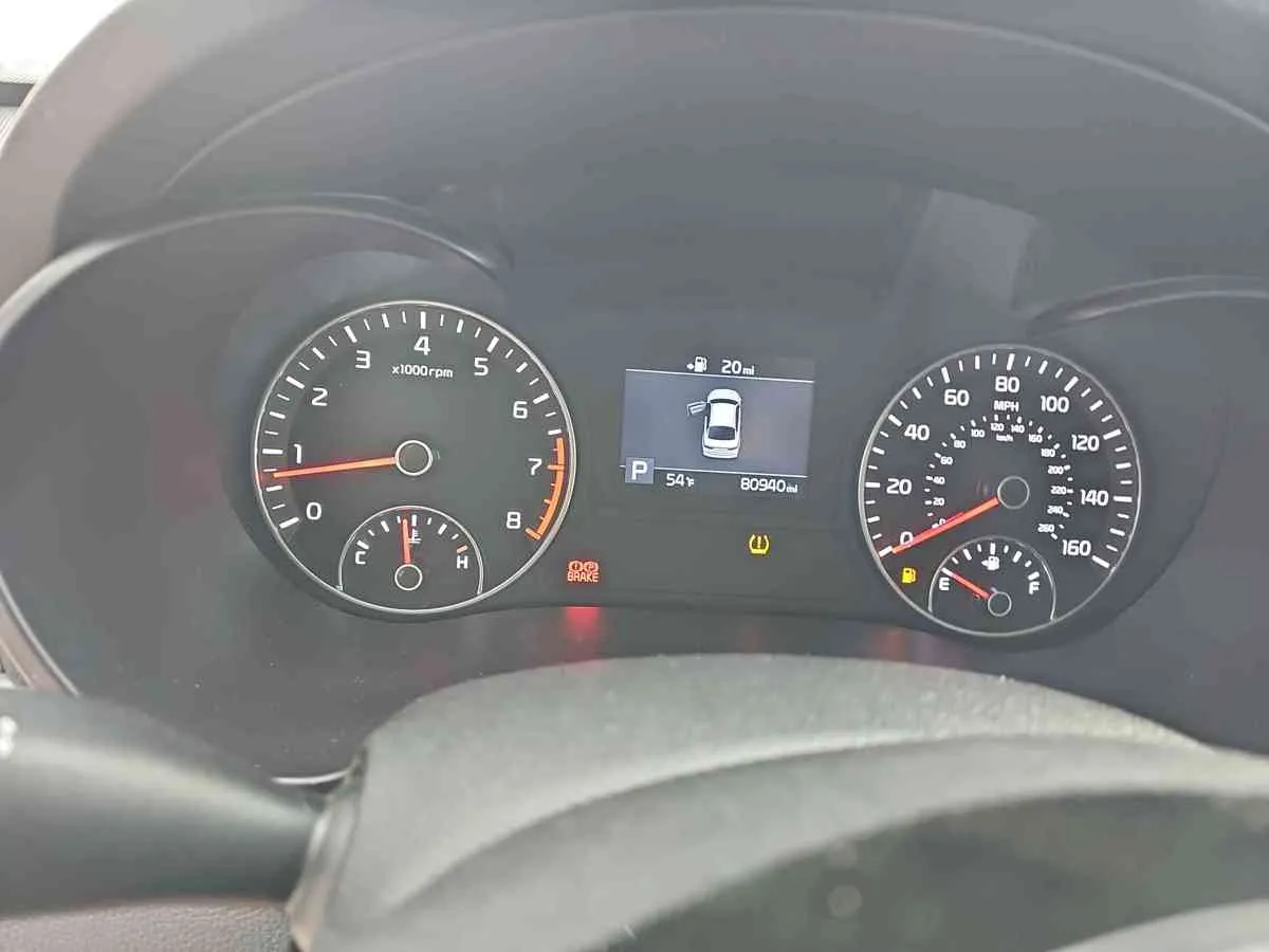 KIA Optima - 10