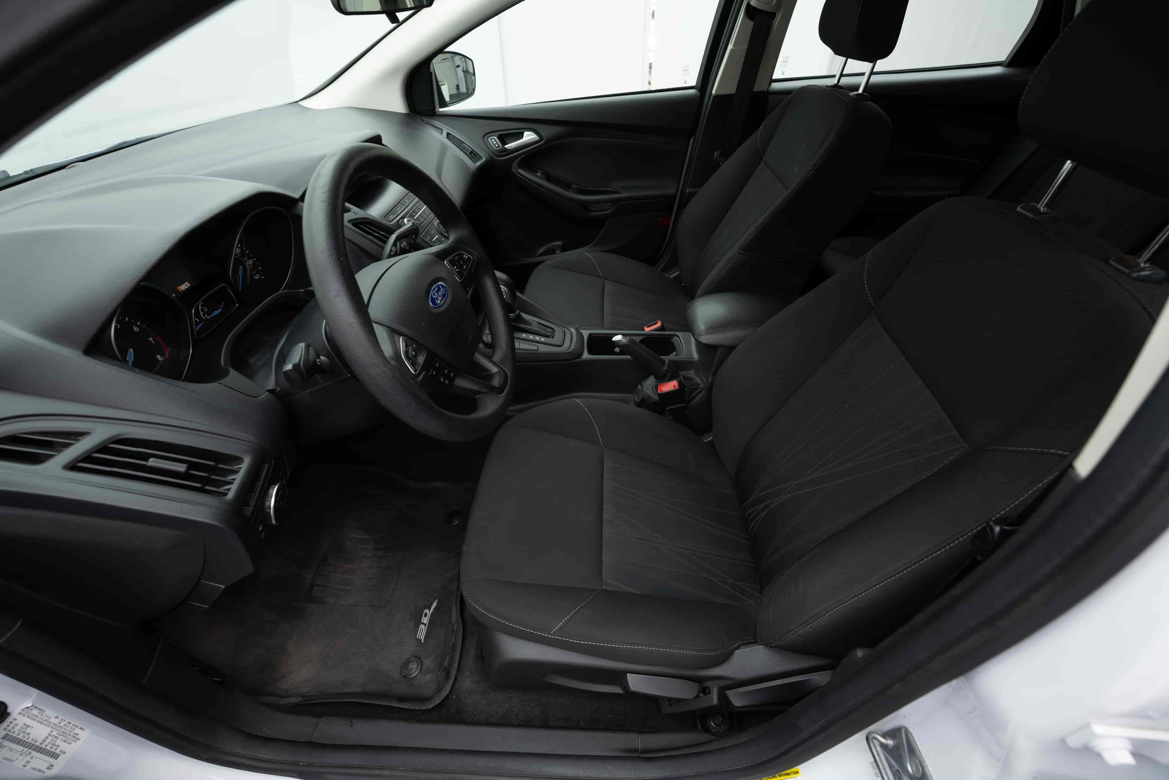 FORD Focus - 10