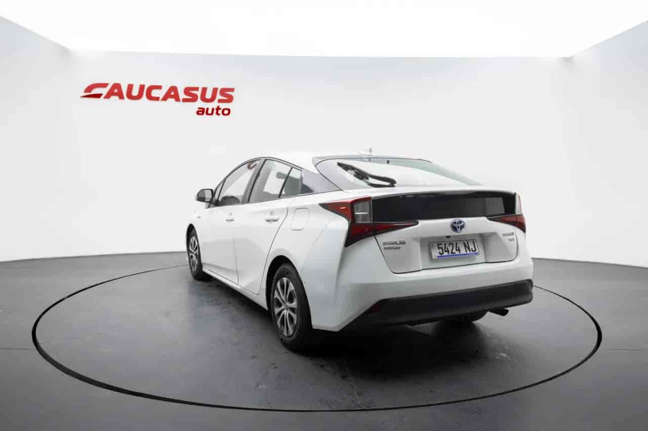 TOYOTA Prius - 6