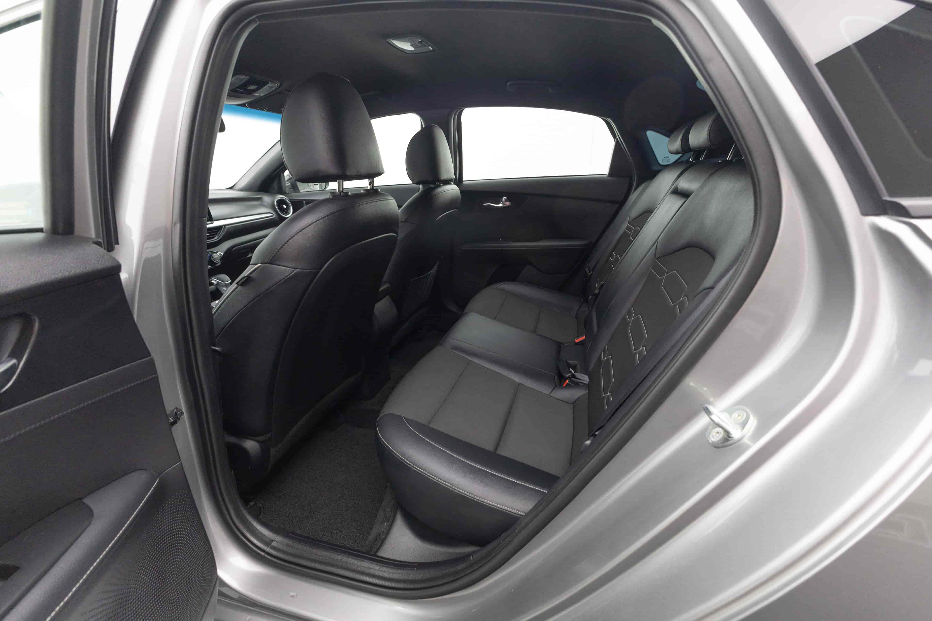 KIA Forte - 8