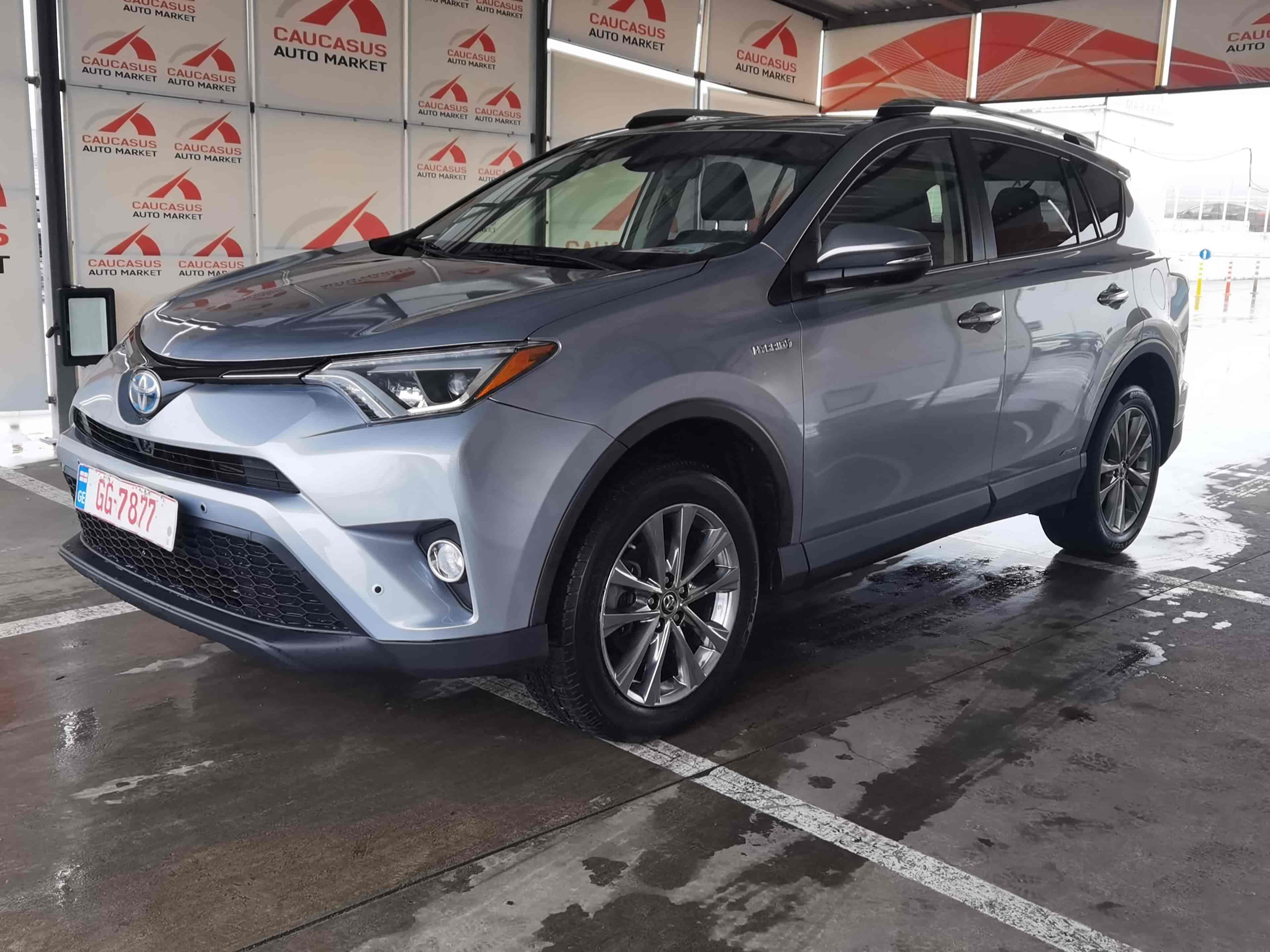 TOYOTA RAV4 - 1