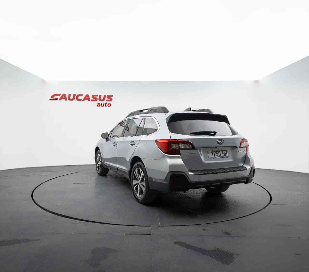 SUBARU Outback - 6