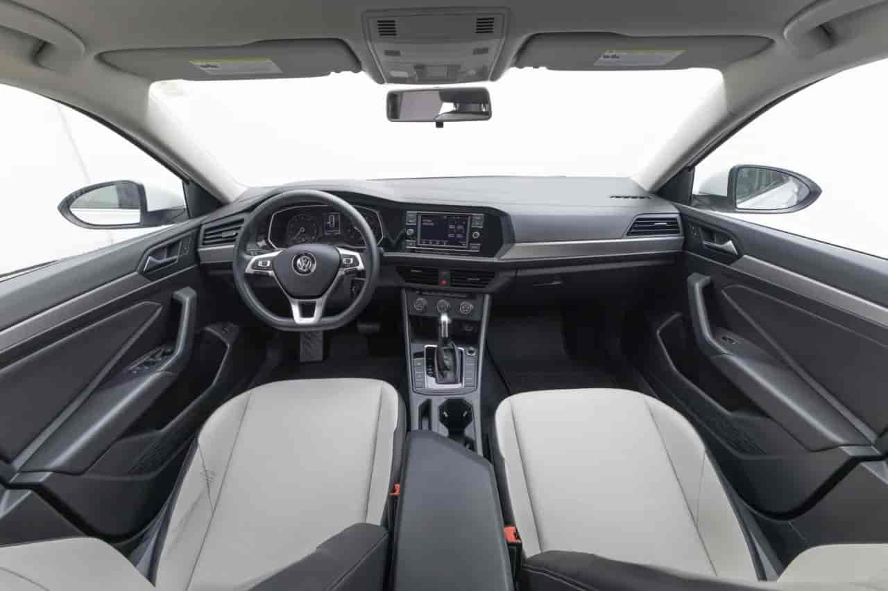 VOLKSWAGEN Jetta - 9