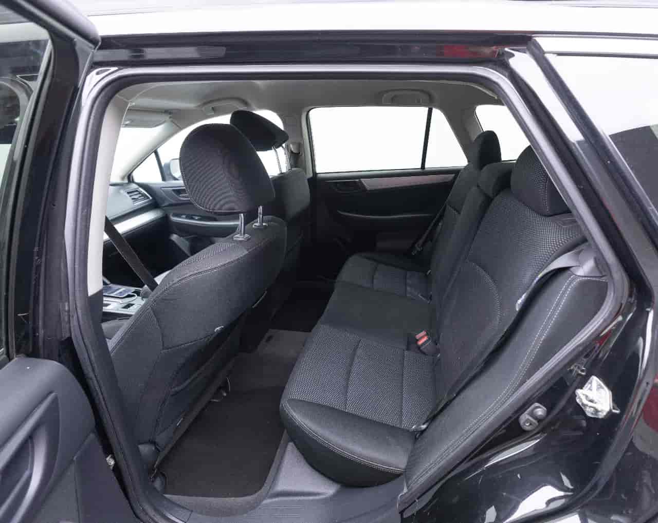 SUBARU Outback - 8