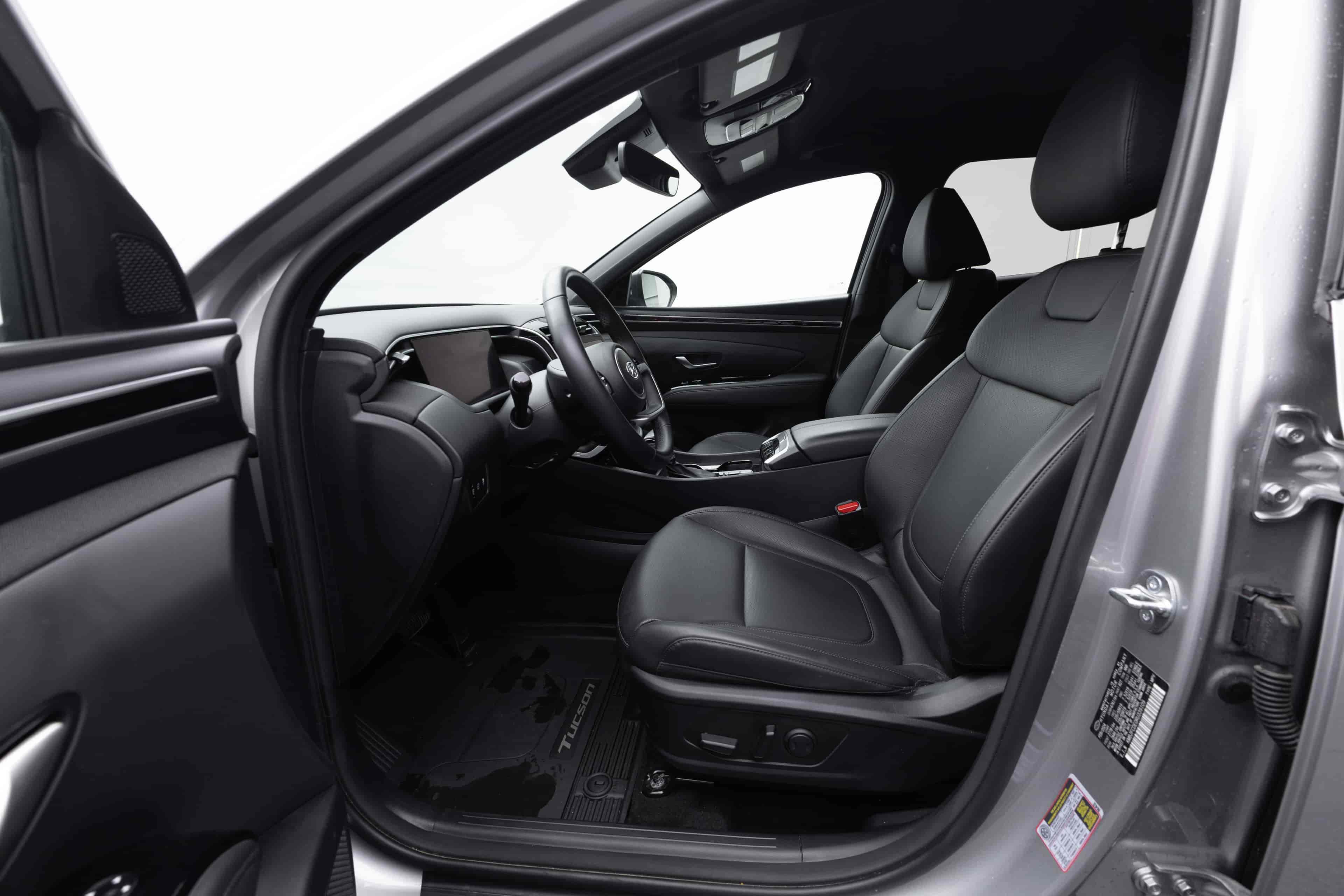 HYUNDAI Tucson - 10