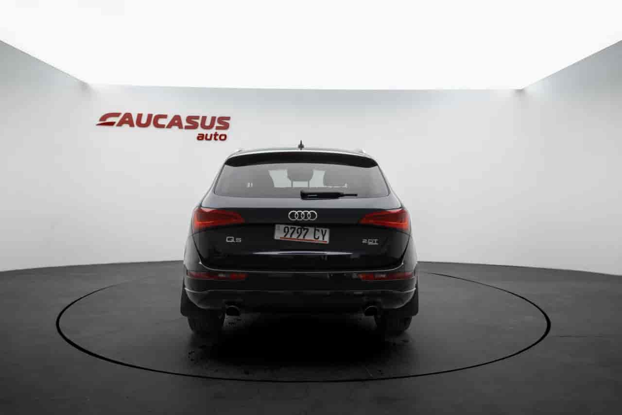 AUDI Q5 - 5