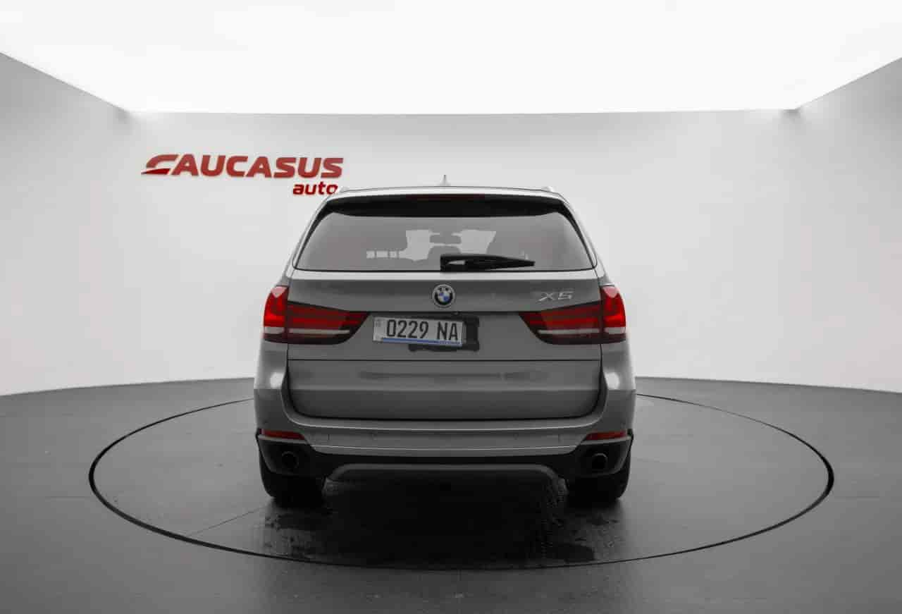 BMW X5 - 5