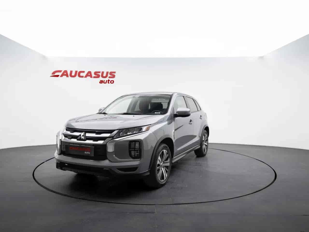 MITSUBISHI Outlander - 1