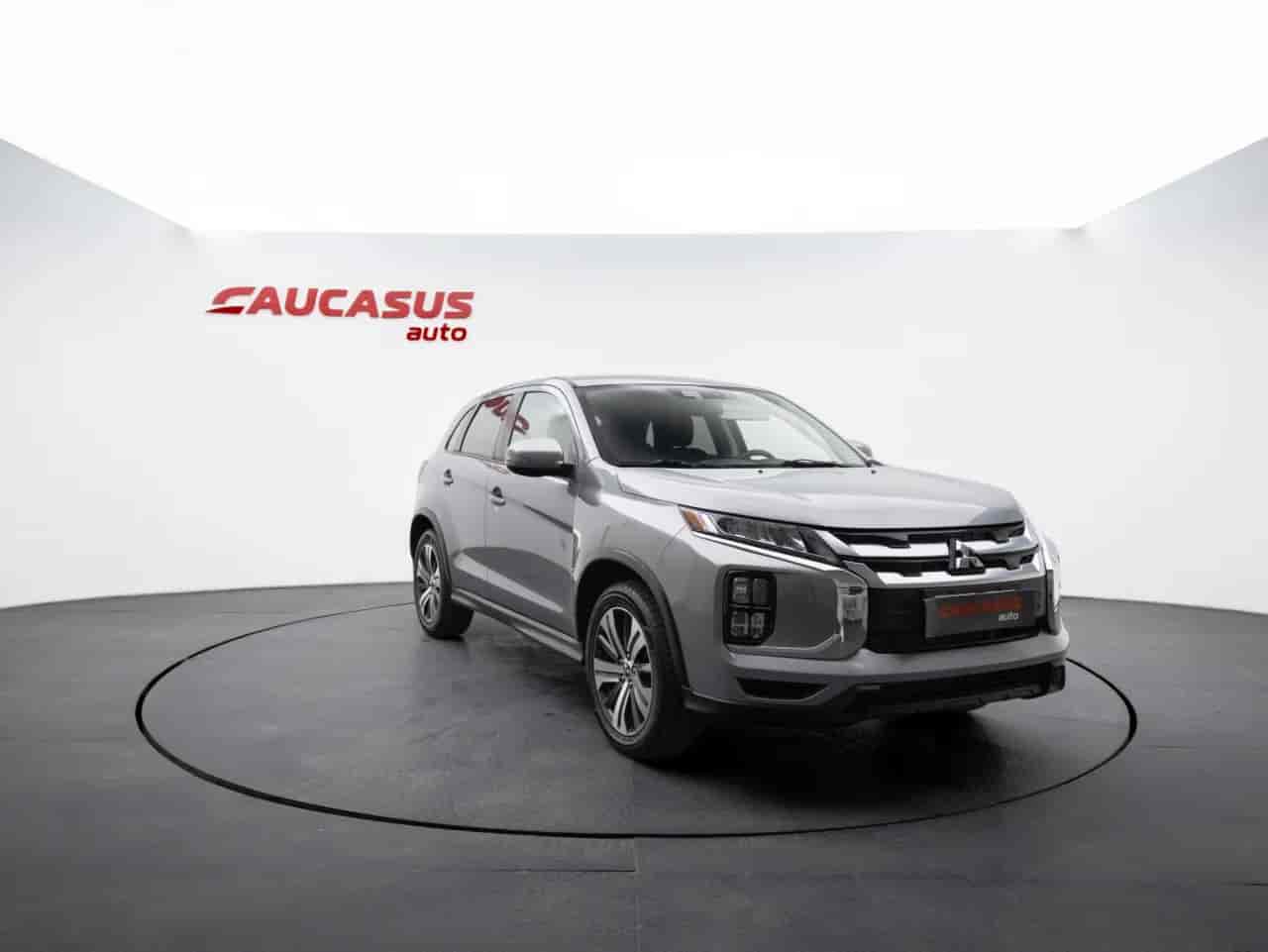 MITSUBISHI Outlander - 3