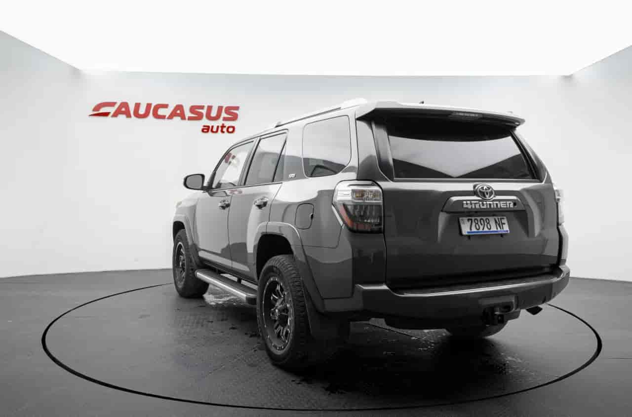 TOYOTA 4-Runner - 6