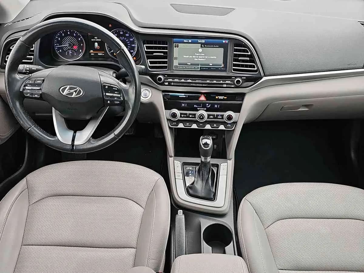 HYUNDAI Elantra - 8