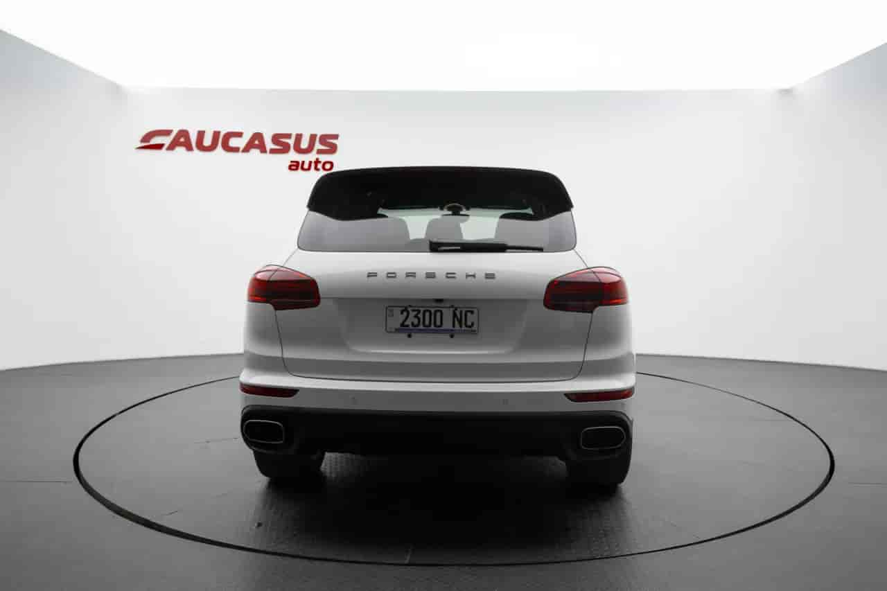 PORSCHE Cayenne - 5