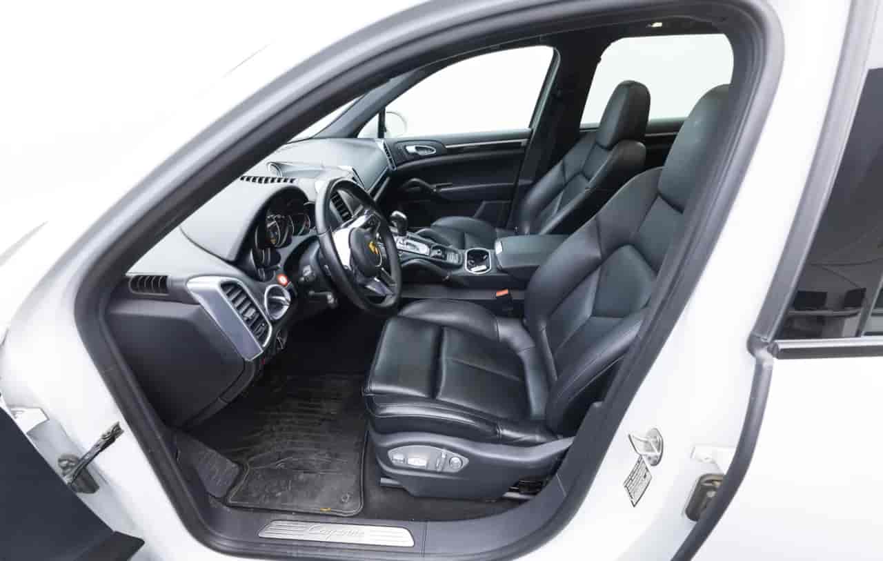 PORSCHE Cayenne - 10