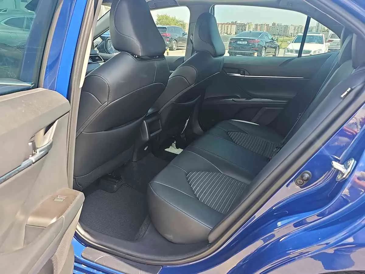 TOYOTA Camry - 7