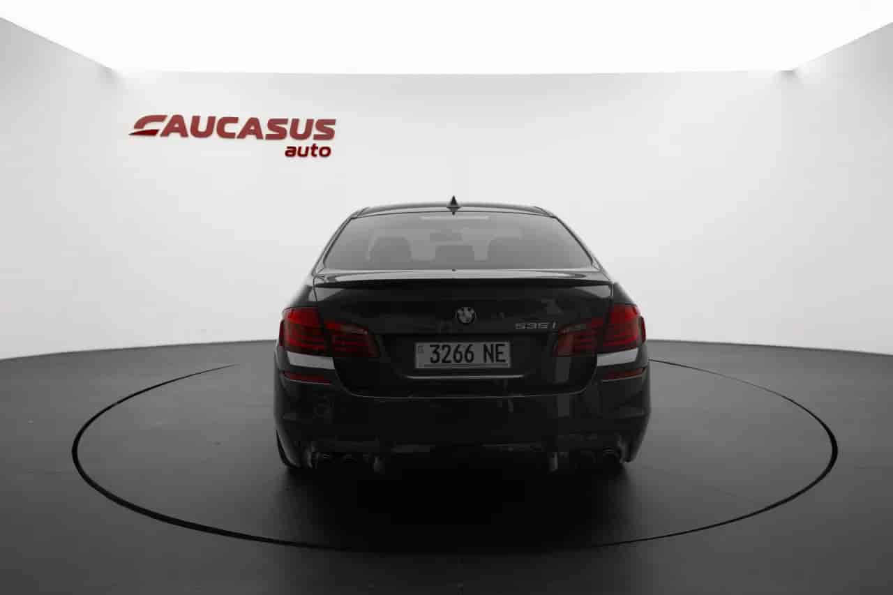 BMW 5-Series - 5